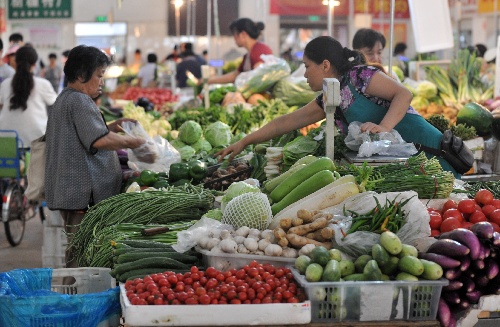 食用農(nóng)產(chǎn)品與生產(chǎn)資料價(jià)格雙回落 市場(chǎng)供需趨于平穩(wěn)
